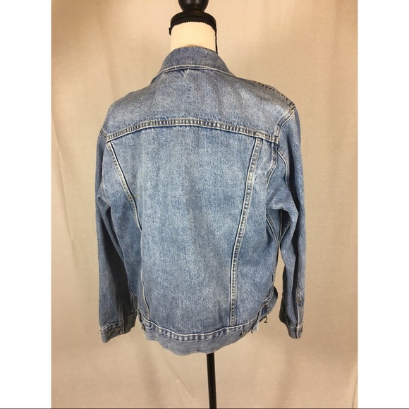 Levi’s Ex-Boyfriend Trucker - Picture 3 of 4